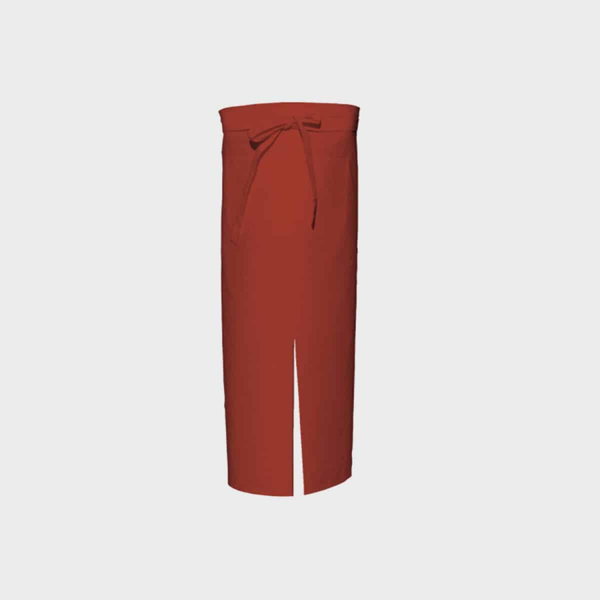 Eine elegante lange Schürze von LINK KITCHENWEAR in leuchtendem Rot mit hoher Taille und Bindegürtel, einem vorderen Gehschlitz für mehr Stil und Bewegungsfreiheit und einer fachmännisch platzierten Tasche. Der schlichte weiße Hintergrund hebt das Design und die auffällige Farbe der Schürze hervor.