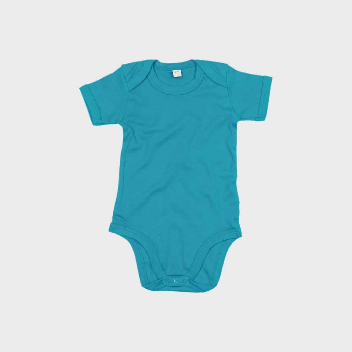 Ein Baby Kurzarm-Body in Türkis mit kurzen Ärmeln und rundem Ausschnitt. Der Body hat Druckknöpfe im Schritt für einfaches Windelwechseln und liegt flach auf einem schlichten weißen Hintergrund.
