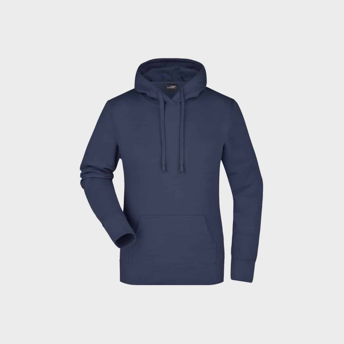Ein klassischer Damen-Hoodie in Marineblau mit langen Ärmeln, einer Beuteltasche vorne und Kapuzenkordeln. Der Hoodie ist auf einem schlichten weißen Hintergrund zu sehen.