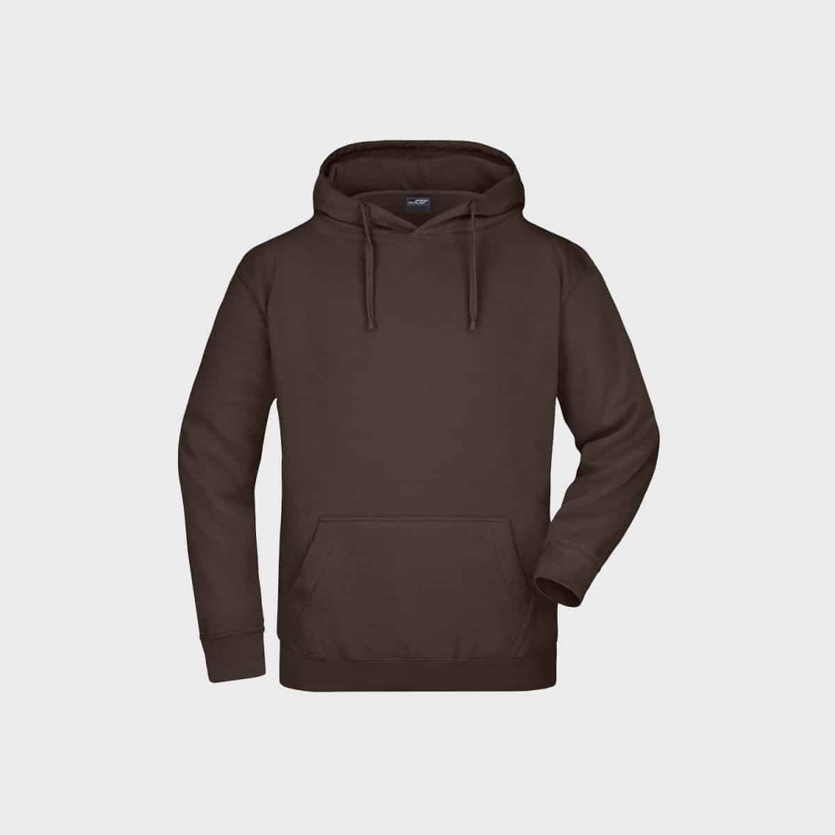 Ein schlichtes, dunkelbraunes Kapuzensweatshirt mit einer Kängurutasche auf der Vorderseite und Kordelzug. Der Hintergrund ist neutral und unterstreicht das schlichte und lässige Design des Hoodies.