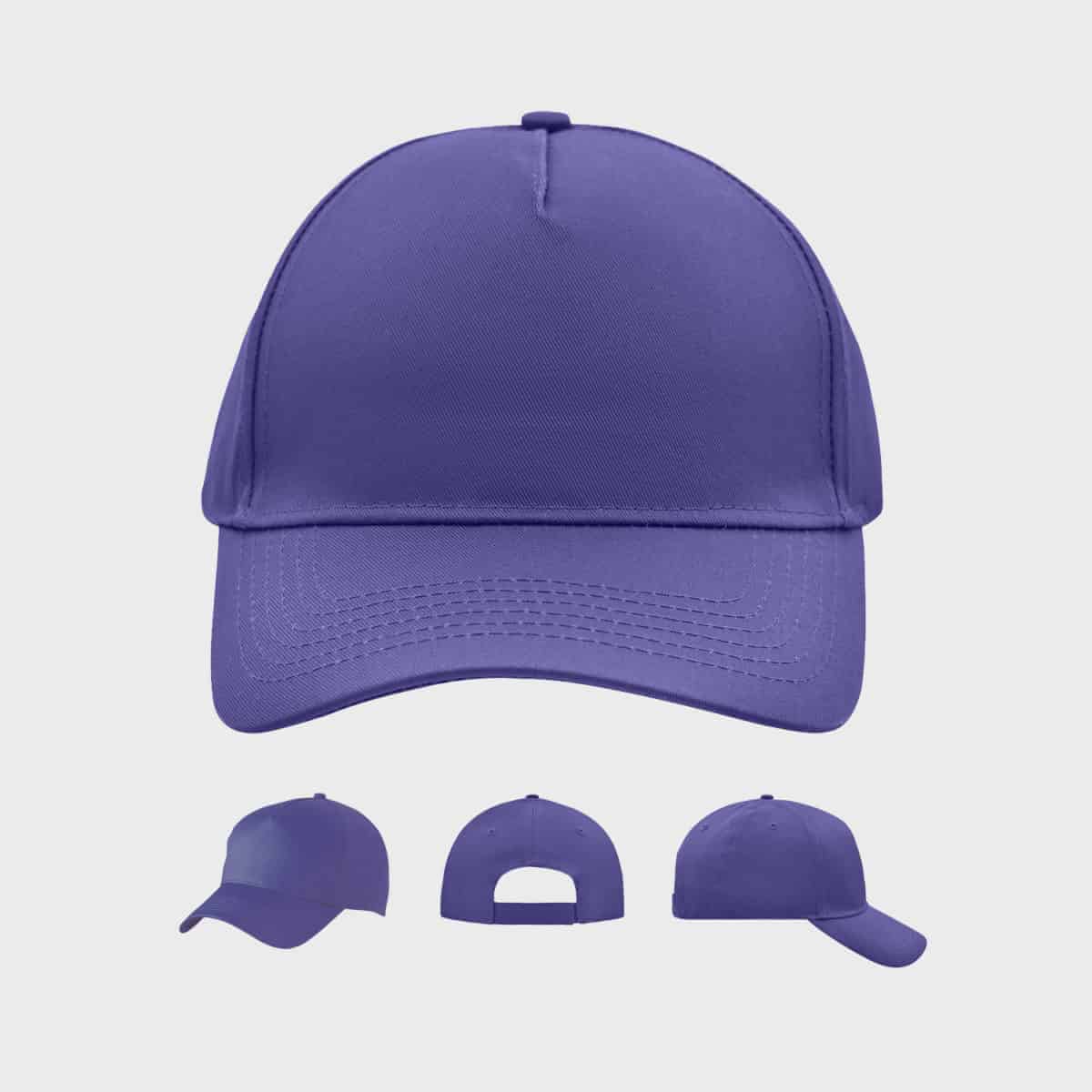 Eine lilafarbene Basic-5-Panel-Kappe von Myrtle Beach wird aus mehreren Blickwinkeln gezeigt: vorne, links, hinten und rechts. Die Kappe hat einen gebogenen Schirm und einen verstellbaren Riemen auf der Rückseite.
