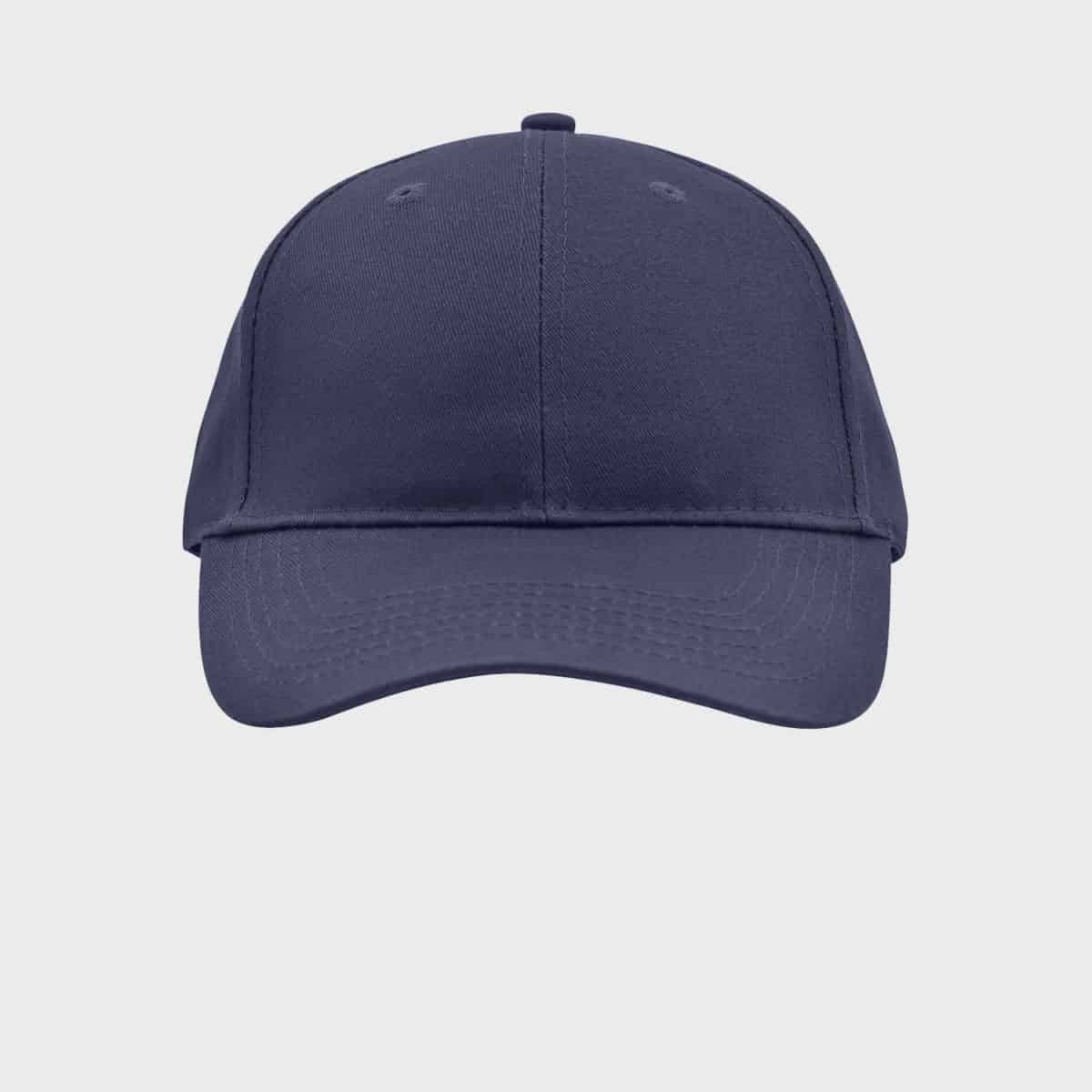 Eine schlichte, marineblaue Baseballkappe mit gebogenem Schirm. Die Kappe hat oben einen Knopf und Ösen zur Belüftung. Der Hintergrund ist in einem neutralen Hellgrau gehalten.