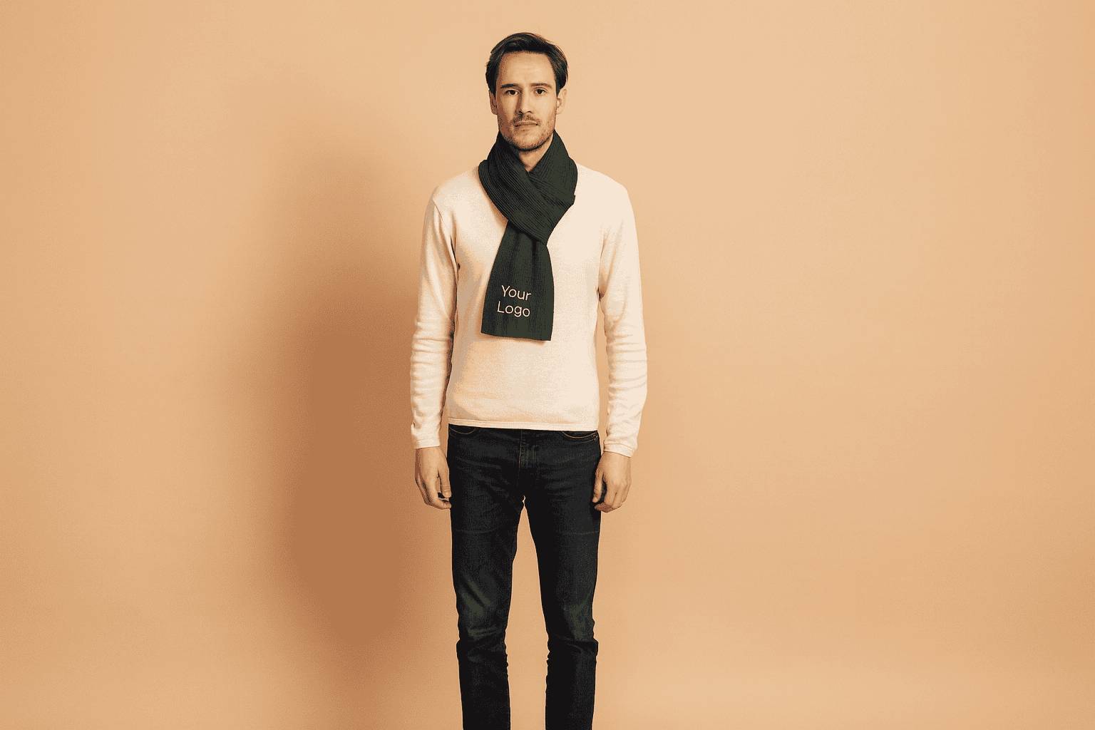 Coarse knit scarf with bound ends and logo embroidery